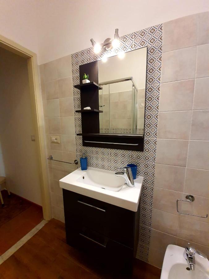 Lina'S House Apartment Catania Luaran gambar